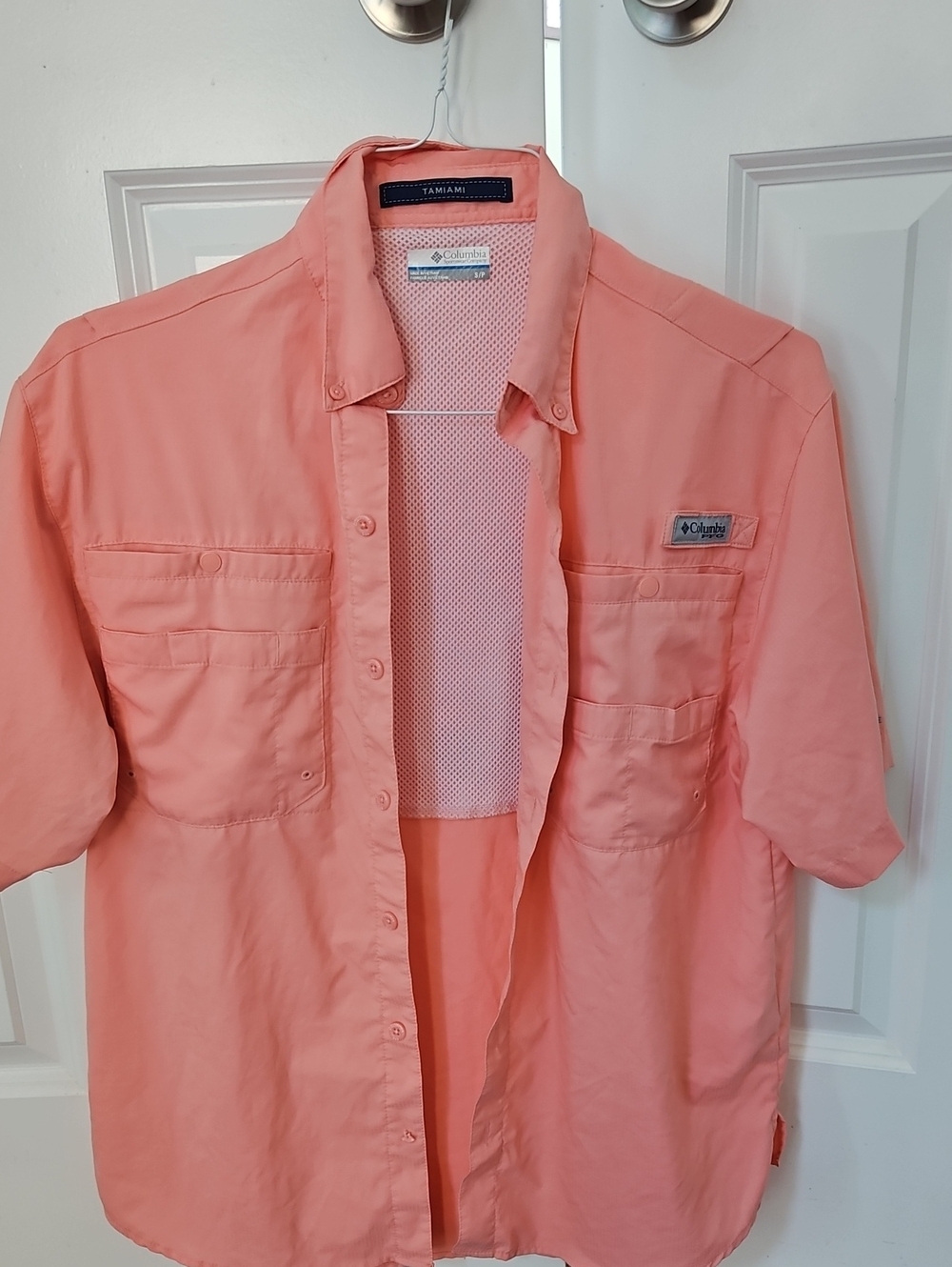 Columbia Men’s Short-Sleeve Button-Down Shirt - Coral